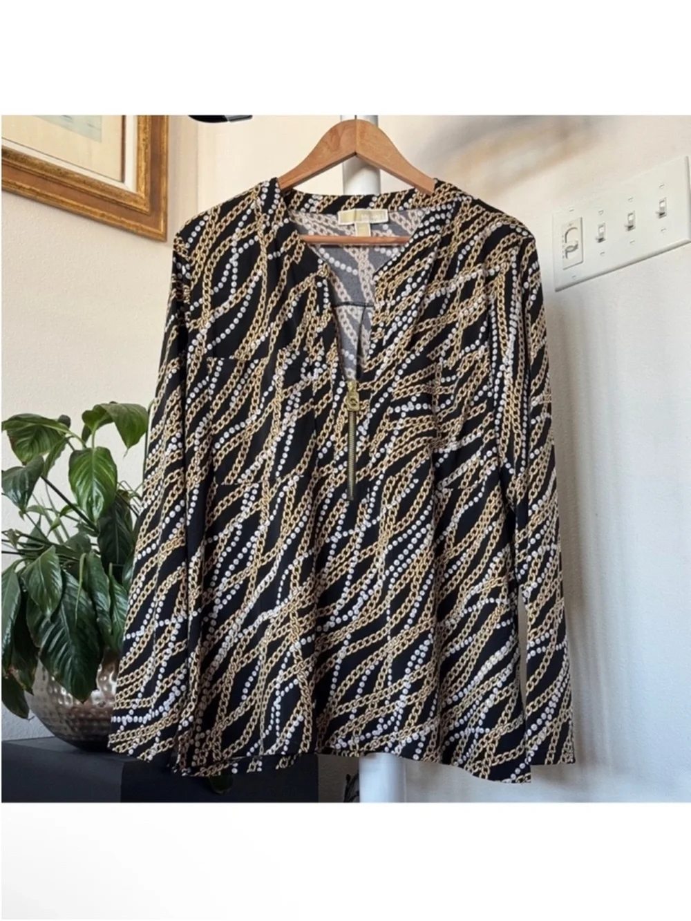 Michael Kors Top Blouse Sz XXL Zip Up Logo MK  Black Gold Chain Pearl Print